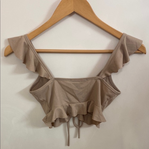 Tan Ribbed Crop Top with Ruffle Sleeves - Picture 3 of 11